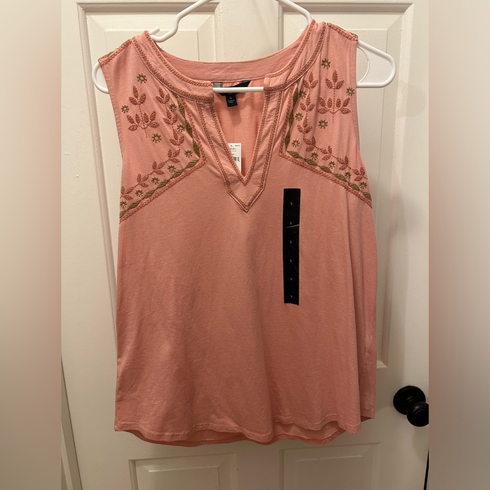 Pink Banana Republic sleeveless shirt